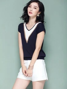 Women's Casual Loose Color Blocking V-Neck Short Sleeve Knitted Top - Navy Blue - View 1