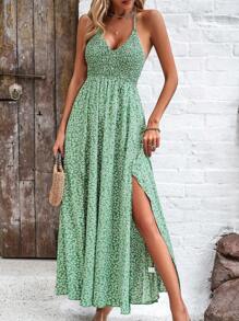 2024 Spring/Summer Casual Vacation Style Floral Printed Split Hem Spaghetti Strap Dress - Green - View 1