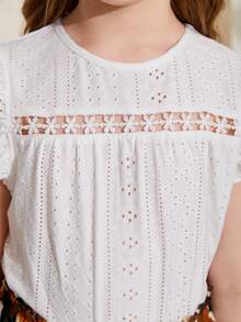 SHEIN Áo sơ mi tay bồng cổ tròn thêu khoét rỗng cho bé gái tuổi mới lớn - trắng - Xem 6