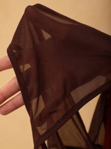 Mackenzie Brynn 设计师款女式撞色网眼修身短款上衣，适合夏季、假日和节日 - 彩色 - 查看 7