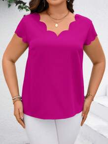 SHEIN Clasi Blusa de manga corta con cuello en V y dobladillo curvo para mujer de talla grande - Rojo violeta - Ver 4