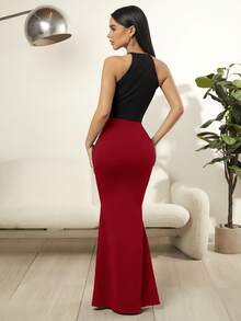 SHEIN SXY 純色v腰魚尾超長裙 - 酒紅色 - 查看 2