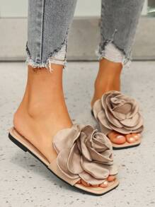 女士夏季花朵一脚蹬拖鞋，新款沙滩拖鞋