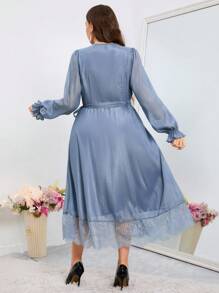 Modelyn 大码纯色蕾丝拼接连衣裙长款晚礼服 - 藍色 - 查看 2
