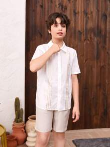 SHEIN Conjunto De Camisa De Manga Curta Solta E Shorts Casuais Para Meninos Tween Com Impressão Simulada De Folha De Ouro