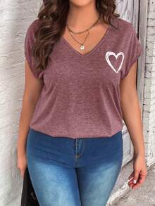 SHEIN LUNE Plus Size Heart Print V-Neck T-Shirt - Burgundy - View 4