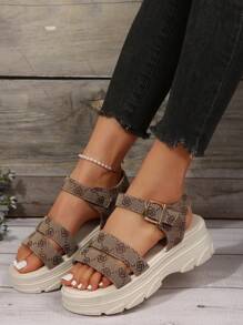 European And American Style Outdoor Comfortable Thick-Soled Sandals Valentines