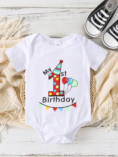 SHEIN 男孩的1歲生日可愛字母印花短袖紧身衣，適用於春季和夏季