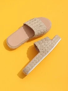 Giày nữ cỡ lớn mới năm 2024, dép xăng đan đế dày thoải mái với quai buộc và trang trí hình bướm, thích hợp cho trang phục đi biển, trang phục mùa hè. - Màu be - Xem 6