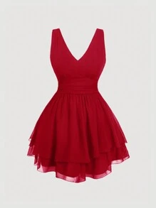 SHEIN MOD Robe Noire Pour Femmes Grande Taille Avec Taille Froncée Et Ourlet Multicouche