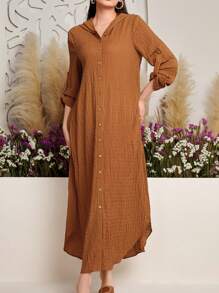 Mulvari 纯色纹理纽扣连帽朴素长袖连衣裙