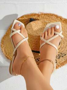 planare Dames In de mode Casual Inloop sandalen Met Teenlus , Licht Vakantie-stijl Band Rechthoekige teen Platte sandalen In Beige Voor Zomer