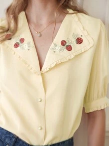 Simple Retro 女款草莓刺繡翻領休閒襯衫,配有荷葉邊 - 黃色 - 查看 3
