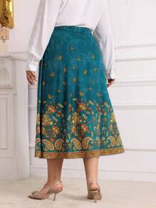 Modelyn Plus Paisley Print Skirt - Green - View 2