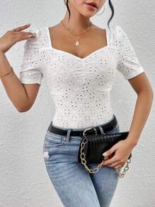 Chiquease Hollow Out Embroidery Decor Scrunch Neck T-Shirt - White - View 4