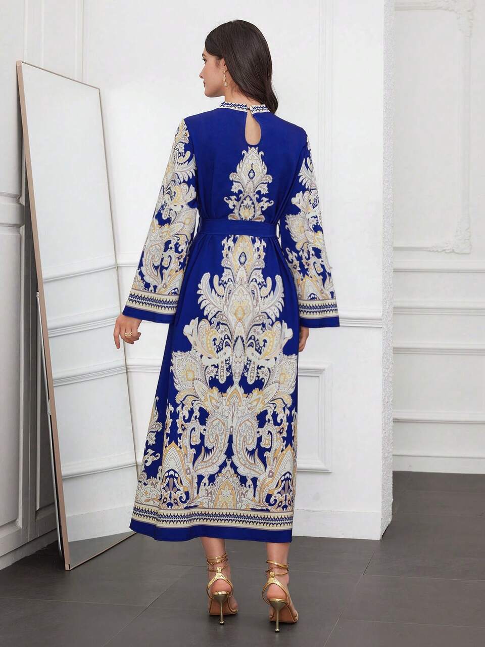 Women's Abstract Print Stand Collar Long Sleeve Belted Dress