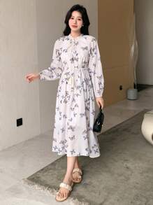 DAZY 蝴蝶印花柔軟風格長袖連衣裙 - 黑色 - 查看 4