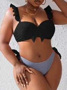 SHEIN Swim Curve Summer Beach Plus Size Solid Color Bra & Striped Bikini Set Bottom Bikini Set - Black and White - View 3