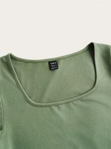 SHEIN EZwear 3 件套黑色、白色和绿色圆领短袖短款休闲修身大码女式 T 恤，夏季 - 彩色 - 查看 9