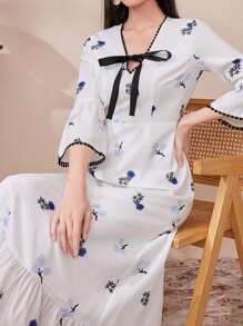 Modelyn Của phụ nữ Thực vật In Tay áo chuông Đầm - trắng - Xem 3