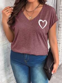 SHEIN LUNE Plus Size Heart Print V-Neck T-Shirt - Burgundy - View 6