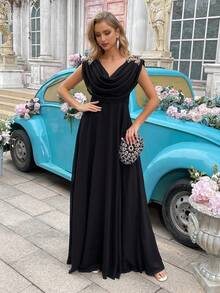 QOQ Simple Stylish Black Applique Swing Neck Bridesmaid Dresses Gown - Black - View 4