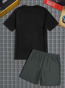 Manfinity LEGND Men's Letter Printed Round Neck Short Sleeve T-Shirt And Shorts Set - Multicolor - View 3