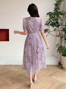 DAZY Của phụ nữ In hoa Cổ chữ V Ngắn tay Đầm - Màu tím - Xem 2