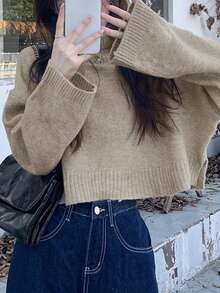 女式纯色落肩长袖高领开衩短款毛衣，秋冬 - 卡其色 - 查看 1