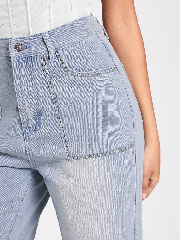 Women's Jeans With Pockets And Zip Closure