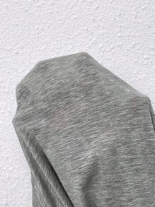 SHEIN Clasi Camiseta Con Cuello En V Con Panel De Encaje De Color Sólido - Gris - Ver 6