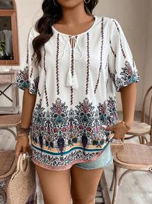 SHEIN Holidaya Của phụ nữ Kích thước lớn In Áo sơ mi Với Viền tua Bib & Buộc Đồ trang trí - Nhiều màu - Xem 1