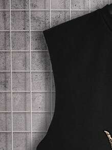 Manfinity LEGND 男士骷髅图案印花无袖背心，带尺码，适合度假