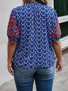 SHEIN LUNE Plus Allover Print Mock Neck Puff Sleeve Blouse For Summer - Royal Blue - View 2