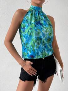 SHEIN Essnce 女性時尚花卉印花領口吊帶上衣,度假的完美選擇