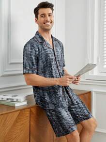 Conjunto De Camisa De Manga Corta Y Pantalones Cortos Para Hombre Con Estampado De Teñido Anudado, Ideal Para Usar En Casa
