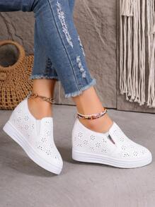 秋冬女士白色镂空花朵图案舒适坡跟厚底休闲运动鞋 - 白色 - 查看 4