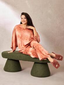 LUVLETTE Set de pijamale lungi pentru femei Vacation Plus din satin Tie-Dye cu mâneci liliac