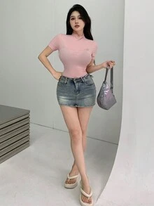 DAZY Của phụ nữ Pha lê Nghệ Embellished Đứng cổ áo Ngắn tay Áo thun - Hồng - Xem 2