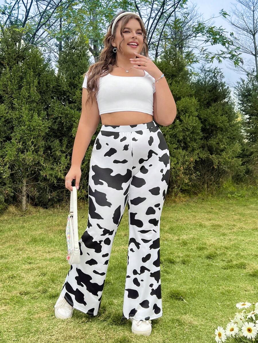 SHEIN Qutie Kích thước lớn Đen & Trắng In hoa bò Quần ống loe - Đen và trắng - Xem 1