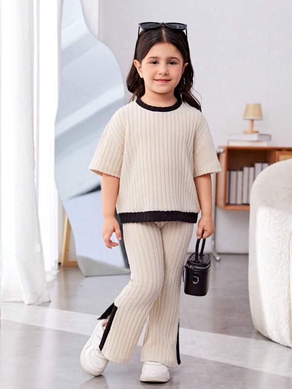 SHEIN Set de tricou cu mânecă scurtă și pantaloni evazați pentru fetiță, drăguț, cu gât rotund, cu tiv despicat