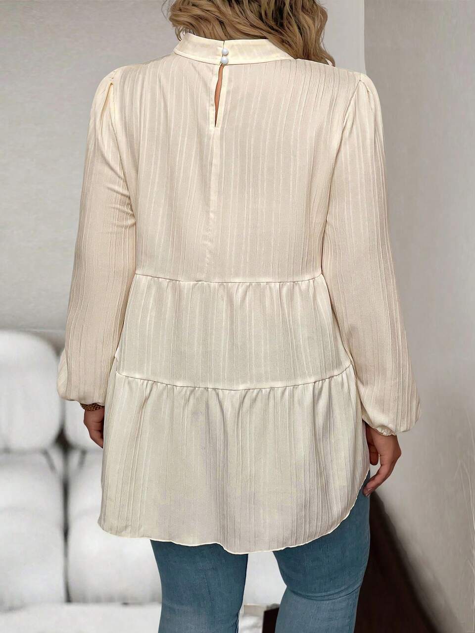 Plus Size Women's Textured Puff Sleeve Shirt