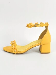 Women's Fashion Flower & Pearl Decor Ankle Strap Chunky Heel Casual Sandals, Summer Square Toe - Yellow - View 7