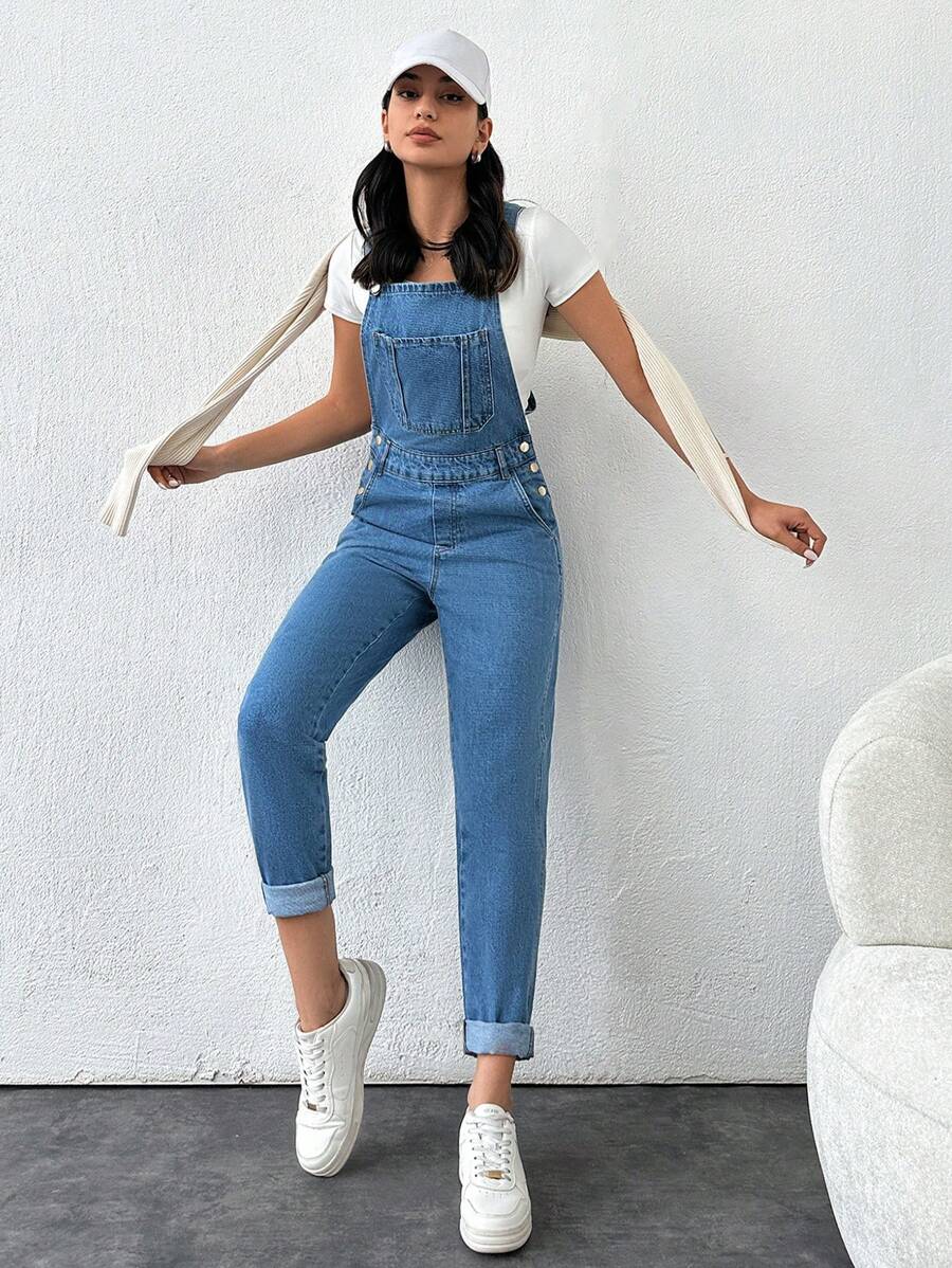 RueChic 前口袋側邊紐扣牛仔背帶褲 - 藍色 - 查看 1