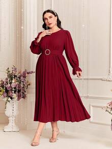 Modelyn Váy xếp ly tay bèo nhún ren màu trơn cỡ lớn màu đỏ tía - Màu Đỏ Sâu - Xem 3