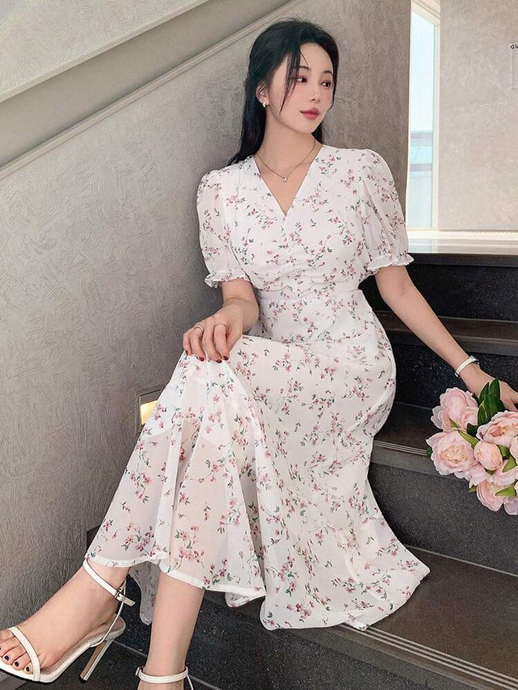 Women's V-Neck Ruffle Short Sleeve Floral Dress Sundress Vacation Outfits Women Dress Boho