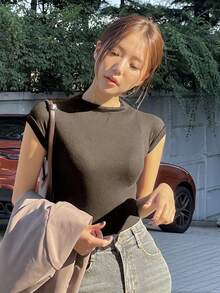 DAZY Màu thuần Thon gọn Cổ Polo Áo thun - Lạc đà - Xem 3