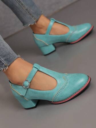 Chaussures bleues à talons hauts épais et à bride en T avec fleurs brûlées de style vintage pour printemps et automne