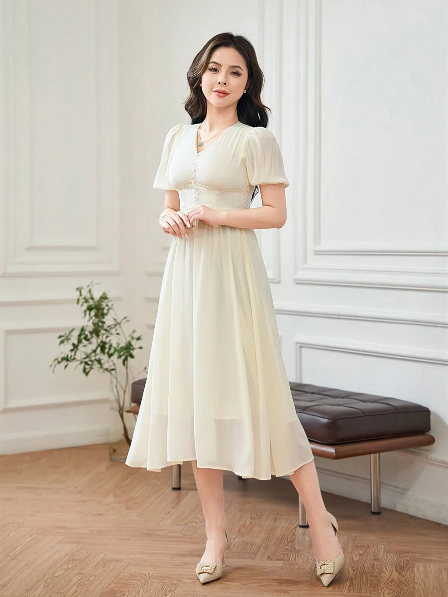 DAZY Đầm suông thường ngày cổ chữ V tay bồng thắt eo - Màu be - Xem 1