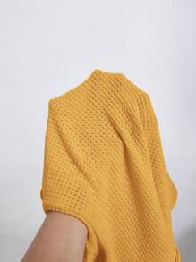 EMERY ROSE Women's Short Sleeve Tee Shirt With Knot At Hem - Yellow - View 7